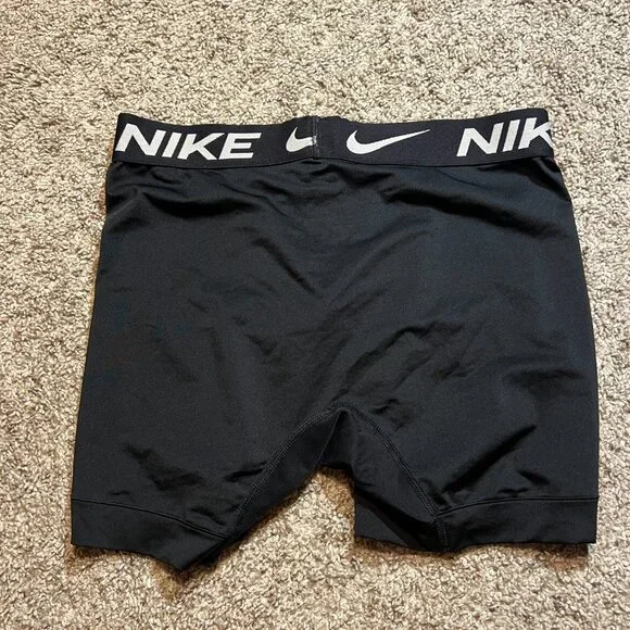 Nike Dri-Fit Boxer Briefs - Picture 2 of 5